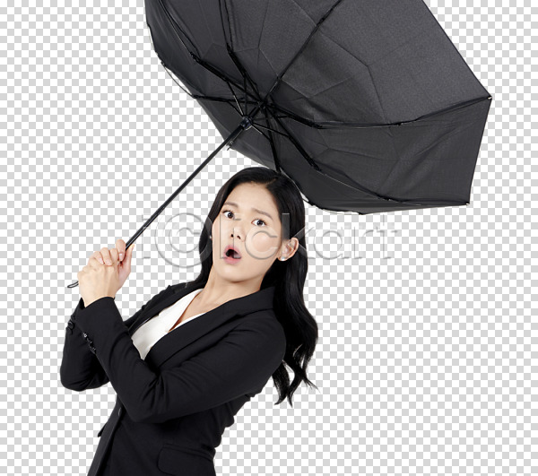 20대 성인 성인여자한명만 여자 한국인 한명 PNG 편집이미지 놀람 누끼 들기 바람 비즈니스우먼 상반신 우산 정장 편집 편집소스