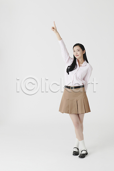 20대 성인 성인여자한명만 여자 한국인 한명 JPG 앞모습 포토 가리킴 다리꼬기 뒷짐 미소(표정) 서기 셔츠 손들기 손짓 스튜디오촬영 실내 전신 치마 흰배경