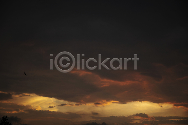 사람없음 JPG 포토 구름(자연) 야외 일몰 주황색 하늘