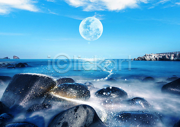 사람없음 PSD 편집이미지 달 몽환 물결 바위 빛 자연 파란색 풍경(경치) 하늘 해변