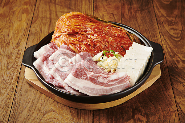 사람없음 JPG 포토 김치 김치찜 돼지고기 두부 묵은지 삼겹살 생고기 스튜디오촬영 한식