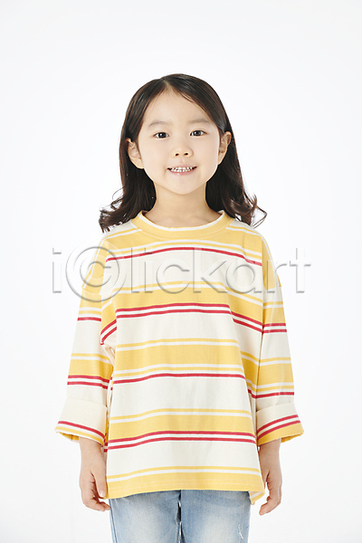 소녀(어린이) 소녀한명만 어린이 여자 한국인 한명 JPG 앞모습 포토 미소(표정) 상반신 스튜디오촬영 어린이라이프