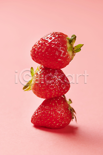 사람없음 JPG 근접촬영 포토 딸기 빨간색 스튜디오촬영 실내 쌓기 음식 컬러푸드