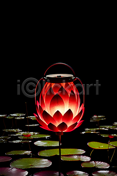 사람없음 JPG 편집이미지 검은색 등불 불교 빛 빨간색 야간 어둠 연등 연못 연잎 저녁