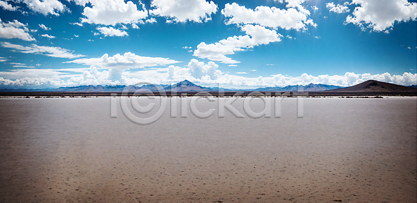 사람없음 JPG 포토 구름(자연) 산 소금사막 야외 주간 풍경(경치) 하늘