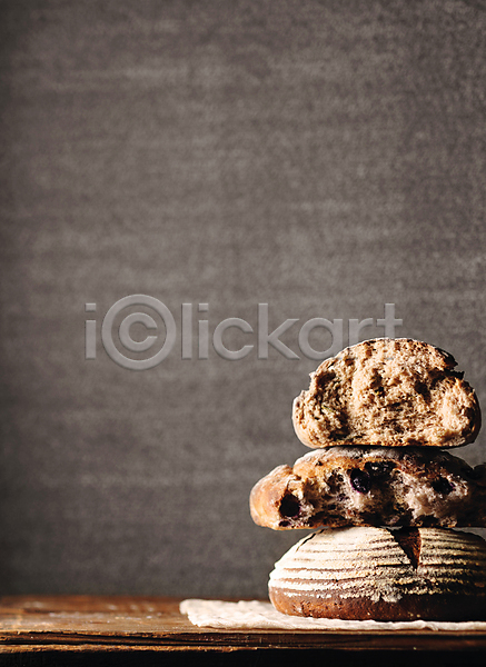 사람없음 JPG 포토 단면 맛있는 빵 스튜디오촬영 쌓기 호밀빵