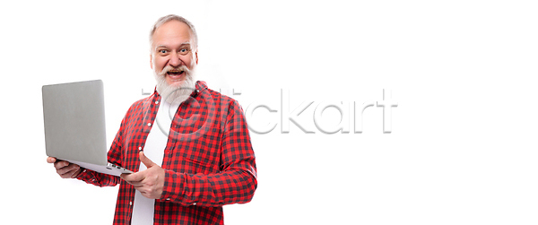 흥분 50대 60대 남자 노년 사람 중년 한명 JPG 포토 해외이미지 공책 긍정 노트북 디지털 무선전화기 수염 스타일 업무 연결 옛날 온라인 유럽 은퇴 인터넷 주택 카피스페이스 컴퓨터 콧수염 프리랜서 할아버지 해외202309 해외포토