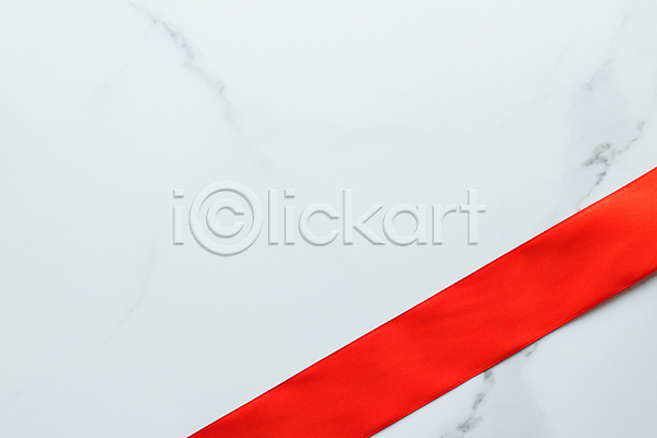 사람없음 JPG 포토 하이앵글 해외이미지 대리석 리본 빨간색 선 해외202309 흰색