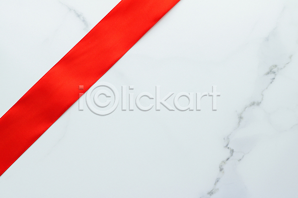 사람없음 JPG 포토 하이앵글 해외이미지 대리석 리본 빨간색 선 해외202309 흰색