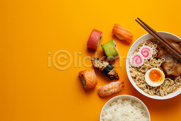 사람없음 JPG 포토 해외이미지 노란색 라멘 쌀밥 일본음식 젓가락 초밥 카피스페이스 해외202309