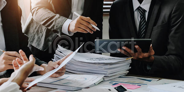 결과 계획 마케팅 분석 설계 성공 성장 투자 협력 사람 사람없음 JPG 포토 해외이미지 경영 그래프 그룹 금융 노트북 대화 동료 문서 보고서 브레인스토밍 비즈니스 비즈니스맨 사무실 상담원 업무 작업 정보 직업 직장 컨셉 컴퓨터 토론 통신 프로젝트 해외202309 해외포토 회계 회의