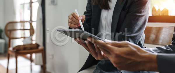 계획 마케팅 분석 설계 성공 아이디어 함께함 협력 사람 사람없음 JPG 포토 해외이미지 경영 그래프 그룹 금융 노트북 대화 동료 문서 보고서 브레인스토밍 비즈니스 비즈니스맨 비즈니스우먼 사무실 업무 작업 정보 정확 직업 직장 컴퓨터 콜라보레이션 토론 통신 프로젝트 해외202309 해외포토 회의