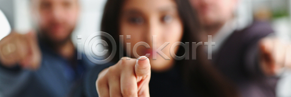 선택 성공 자신감 두명 사람 JPG 포토 해외이미지 검색 경영 경영자 교육 그룹 노동자 대표 리더 메시지 비즈니스 비즈니스우먼 사무실 사업가 손 손가락 업무 연결 자극 중개인 지원 직업 포인트 해외202309 해외포토 회사 후보