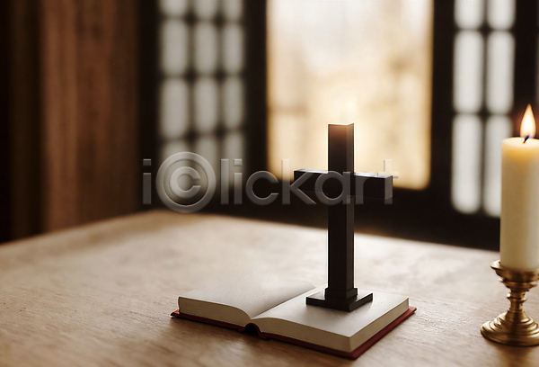 사람없음 JPG 디지털합성 편집이미지 기독교 나무탁자 성경 십자가 오브젝트 창문 촛불 편집소스