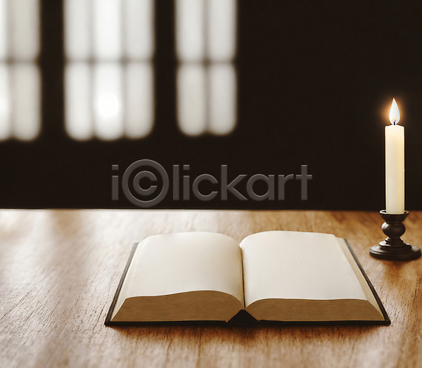 사람없음 JPG 디지털합성 편집이미지 기독교 나무탁자 성경 오브젝트 창문 촛대 촛불 편집소스