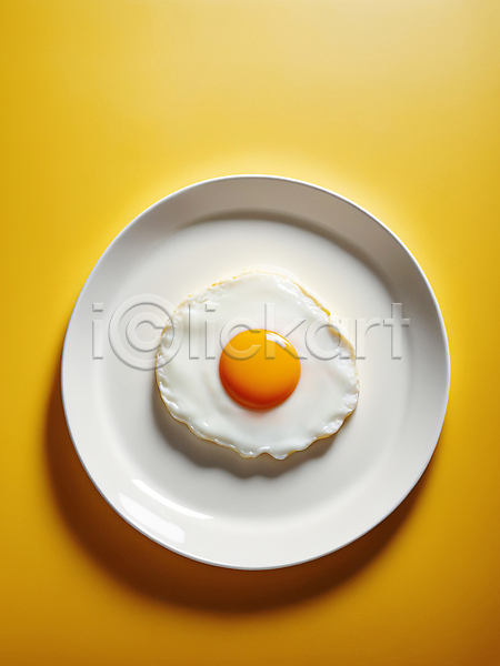 사람없음 JPG 디지털합성 편집이미지 계란프라이 노란색 노른자 접시 편집소스 흰색 흰자