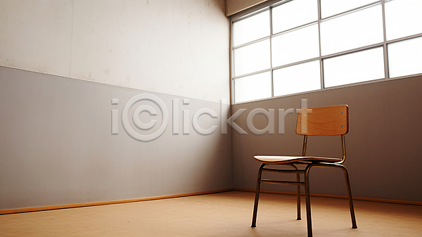 학교폭력 사람없음 JPG 디지털합성 편집이미지 공간 교실 비어있는 실내 왕따 의자 창문 학교 한개