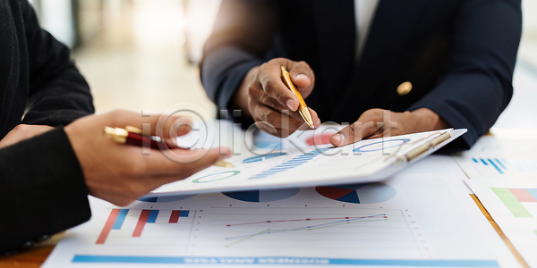 계획 마케팅 분석 설계 성공 성장 투자 사람 사람없음 JPG 포토 해외이미지 경영 경영자 경제 계좌 그래프 금융 돈 디지털 문서 백그라운드 보고서 비즈니스 비즈니스맨 사무실 시장 업무 이익 자금 작업 주식 직업 컨셉 컴퓨터 해외202310 해외포토 회계 회사