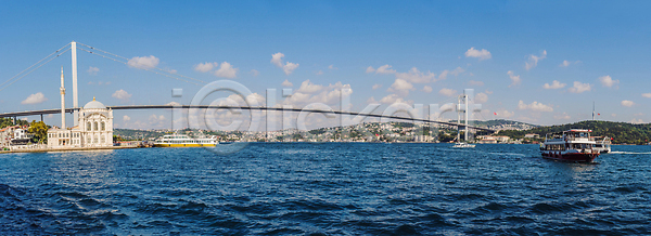 사람없음 JPG 포토 해외이미지 건물 건축양식 교통시설 대륙 도시 도시풍경 랜드마크 모스크 물 바다 보스포루스 뷰티 아시아 야외 여름 여행 역사 유럽 이스탄불 이슬람교 일몰 일출 천연기념물 칠면조 튀르키예 파노라마 파란색 풍경 하늘 해외202310 해외포토