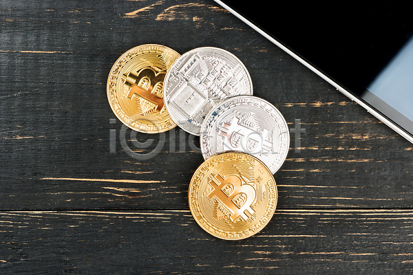 성장 사람없음 JPG 포토 해외이미지 가상화폐 금융 돈 동전 무료이미지 비즈니스 스테이블코인 탁자 해외202310 해외포토