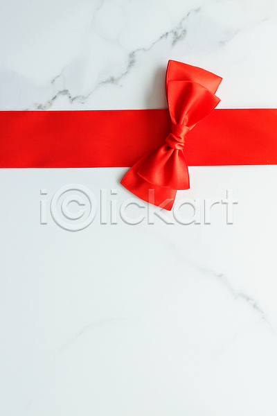 사람없음 JPG 포토 하이앵글 해외이미지 대리석 리본 빨간색 선 해외202310 흰색