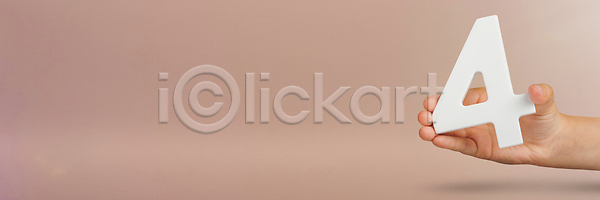 계획 관심 마케팅 하락 사람없음 JPG 포토 해외이미지 4 가격 구매 금융 백그라운드 보여주기 비용 빨간색 사인 생일 성적 속도 손 손가락 쇼핑 숫자 승진 심볼 업무 옛날 우주 일주일 잡기 컨셉 퍼센트 해외202310 해외포토 흰색