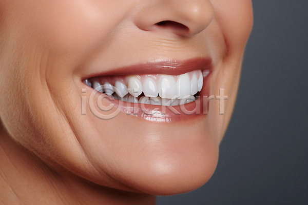 성인 성인여자한명만 여자 한명 JPG 디지털합성 편집이미지 미백 미소(표정) 얼굴 웃음 치과 치과진료 치료 치아