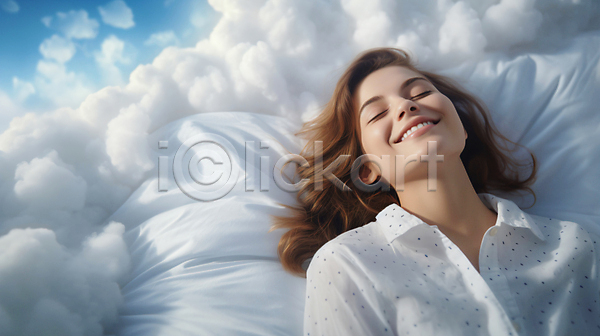 편안함 행복 휴식 성인 성인여자한명만 여자 한명 JPG 앞모습 편집이미지 구름(자연) 눈감음 눕기 미소(표정) 베개 상반신 수면 숙면 잠 회복