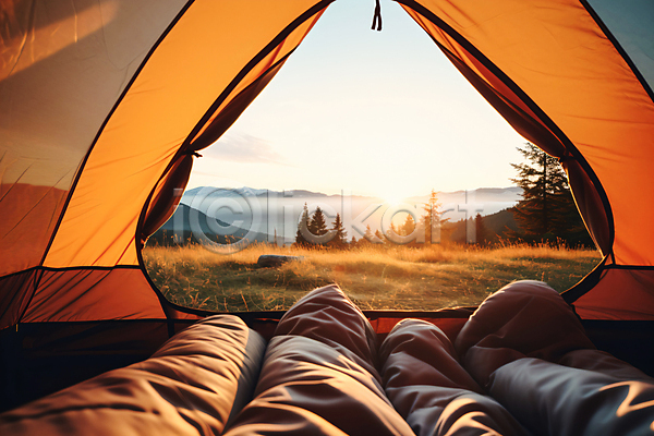 따뜻함 여유 휴식 사람없음 JPG 편집이미지 구름(자연) 나무 산 야외 침낭 캠핑 텐트 풍경(경치) 하늘 햇빛