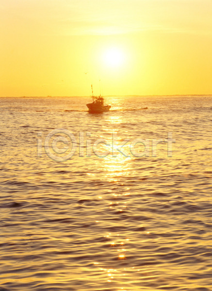 사람없음 JPG 포토 교통 바다 반사 배(교통) 빛 산업 수상교통 야외 어선 어업 일몰 자연 주간 태양 풍경(경치) 하늘 해