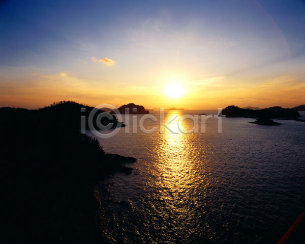 사람없음 JPG 포토 노을 바다 산 섬 야외 일몰 일출 자연 주간 태양 풍경(경치) 하늘 해 해남
