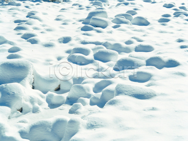 사람없음 JPG 포토 겨울 계곡 계절 눈(날씨) 돌(바위) 바위(돌) 배경화면 백그라운드 사계절 산 설원 야외 자연 주간 풍경(경치) 흰색