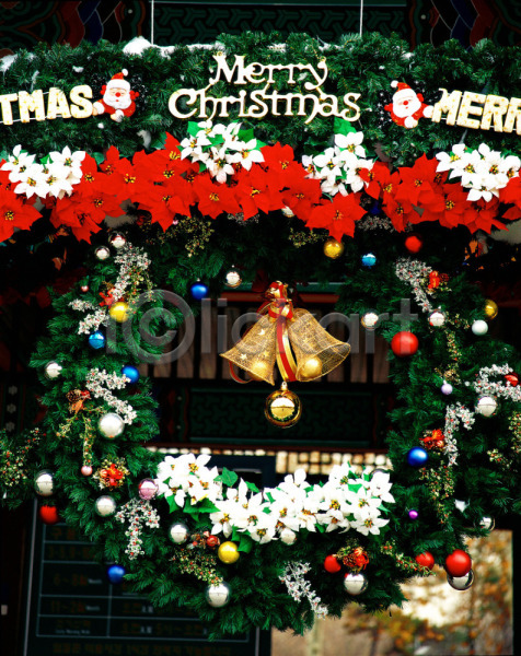 사람없음 JPG 포토 기념일 방울(장식품) 빨간색 야외 오브젝트 장식 종 주간 초록색 크리스마스 크리스마스용품 크리스마스장식 크리스마스트리 화환