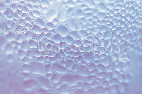 떨어짐 신선 사람없음 JPG 포토 해외이미지 거품 물 물방울 백그라운드 벽지 보라색 액체 제비꽃 질감 추상 투명 표면 해외202004