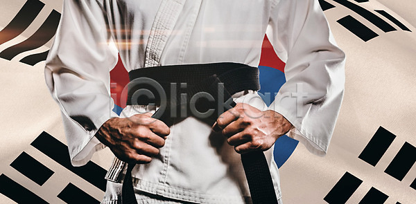 경쟁 애국심 준비 활발 30대 남자 동양인 백인 성인 한명 JPG 포토 해외이미지 건강 국기 깃발 대회 디지털 라이프스타일 매듭 무도 배너 스포츠 신분 연습 올림픽 운동 유도 일본 전국 전통 직업 취미 컴퓨터그래픽 포즈 해외202004 해외포토 흰색 힘