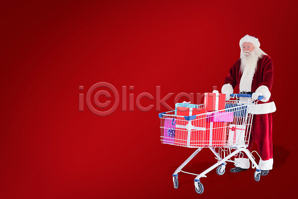 남자 노년 노인남자한명만 한명 JPG 옆모습 포토 해외이미지 밀기 빨간색 산타클로스 선물상자 쇼핑 쇼핑카 전신 크리스마스 해외202004