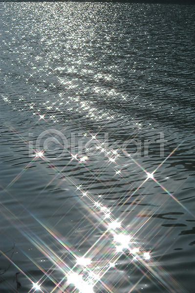 사람없음 JPG 포토 강 관찰 물 물결 백그라운드 빛 수면 야외 윤슬 자연 잔물결 주간 풍경(경치) 햇빛 호수