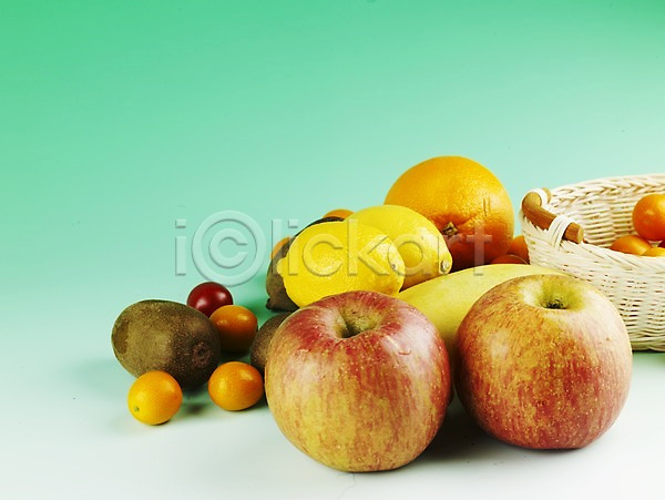 신선 사람없음 JPG 포토 과일 금귤 노란색 농작물 레몬 망고 바구니 빨간색 사과(과일) 소쿠리 스튜디오촬영 식물 실내 여러개 음식 채소 키위
