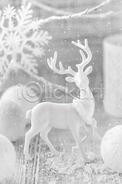 새로움 축하 사람없음 JPG 포토 해외이미지 12월 겨울 공 기념 눈송이 디자인 매달리기 묘사 백그라운드 빛 사슴 우아 은색 장식 장식볼 전통 축제 크리스마스 해외202004 흰색