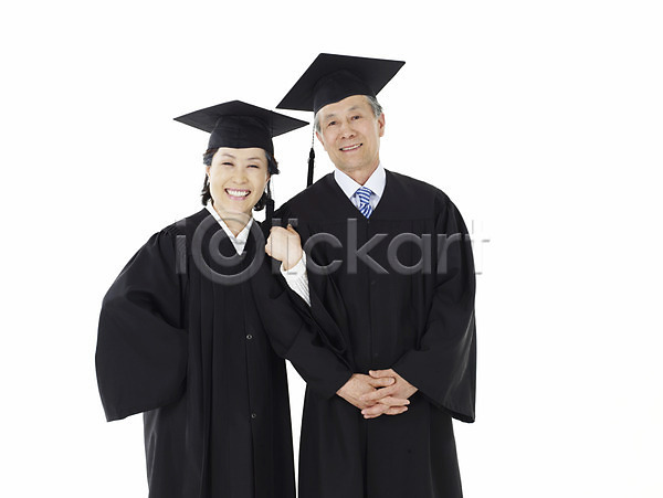 남자 노년 노인만 동양인 두명 사람 여자 한국인 JPG 포토 가로 누끼 부부 스튜디오촬영 실내 실버(노인) 졸업 졸업가운 커플 학사모