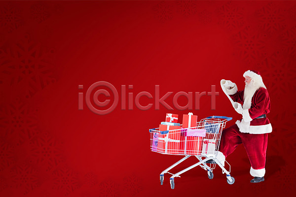 남자 노년 노인남자한명만 한명 JPG 옆모습 포토 해외이미지 들기 빨간색 산타클로스 선물상자 쇼핑 쇼핑카 전신 종이 크리스마스 해외202004