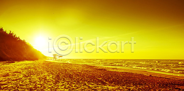 사람없음 JPG 포토 해외이미지 노란색 땅 맑음 바다 밭 백그라운드 빛 빨간색 수평선 숲 야외 여행 일몰 일출 자연 태양 풍경(경치) 하늘 해외202004 햇빛 황혼