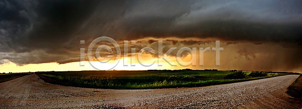 위험 사람없음 JPG 포토 해외이미지 구름 날씨 내추럴 뇌우 어둠 여름 자연 장면 캐나다 폭풍 폭풍우 풍경 하늘 해외202004 해외포토