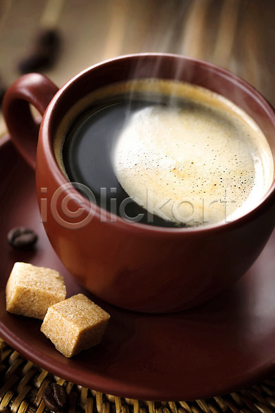 뜨거움 사람없음 JPG 포토 해외이미지 갈색 거품 검은색 단절 백그라운드 액체 에스프레소 음료 음식 초콜릿 카카오 커피 컵 코코아 탁자 해외202004