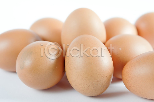 신선 사람없음 JPG 포토 해외이미지 갈색 건강 계란 껍질 날것 백그라운드 유기농 음식 해외202004 흰색