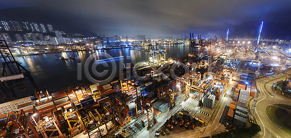 사람없음 JPG 포토 해외이미지 강 경제 교통시설 기중기 말레이시아 목재 무역 물 바다 바닥 배달원 비즈니스 산업 상업 상품 새벽 수입 싱가폴 야간 인도네시아 조선소 컨테이너 터미널 파란색 포트 함선 항구 해안도시 해외202004 해외포토 화물 화물선 황혼