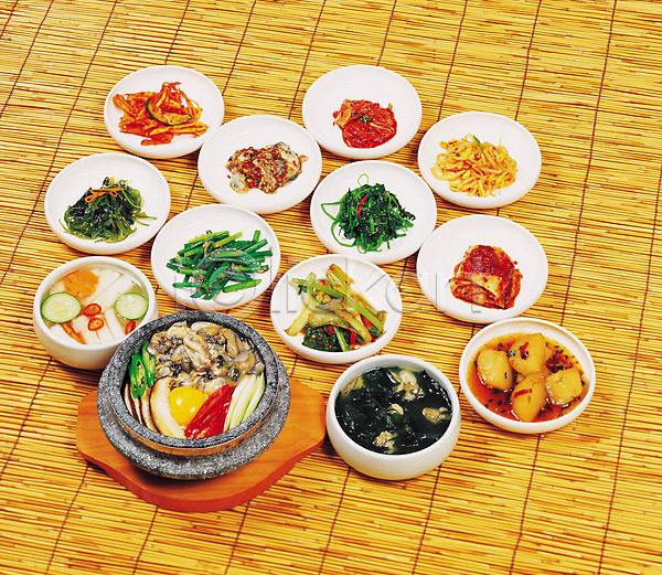 사람없음 JPG 포토 굴밥정식 그릇 나물 돌솥밥 반찬 상차림 실내 음식 한국 한식