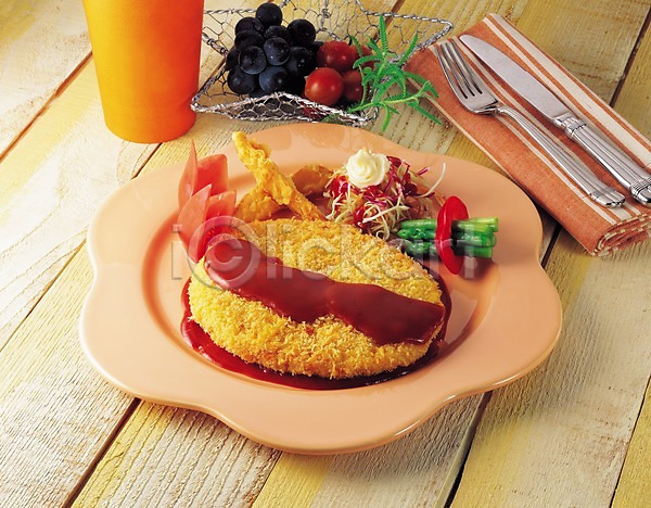 사람없음 JPG 근접촬영 포토 가로 과일 나이프 돈가스 서양음식 실내 음식 접시 포도 포크
