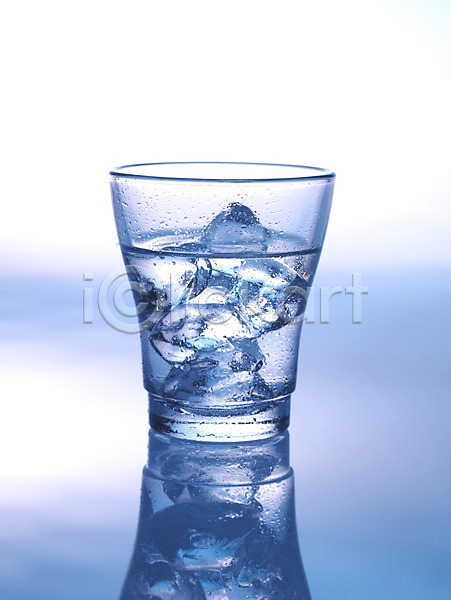 사람없음 JPG 포토 물 물컵 실내 얼음 얼음물 음료 잔 컵