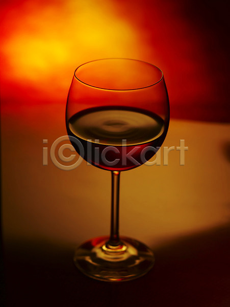 사람없음 JPG 포토 레드와인 빨간색 식기 실내 알코올 와인 와인잔 잔 주류 컬러 한잔